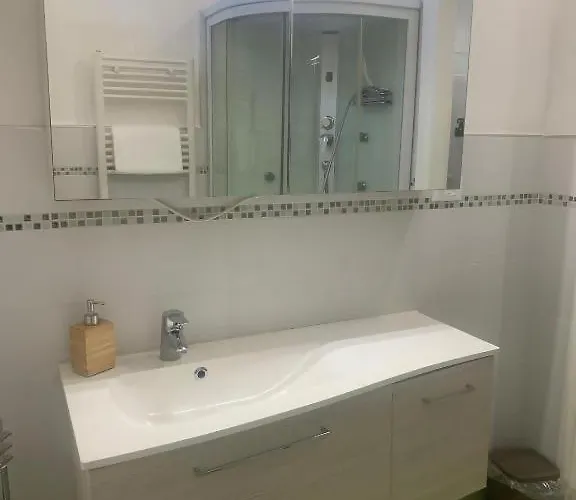 Odeon In Centro A Livorno