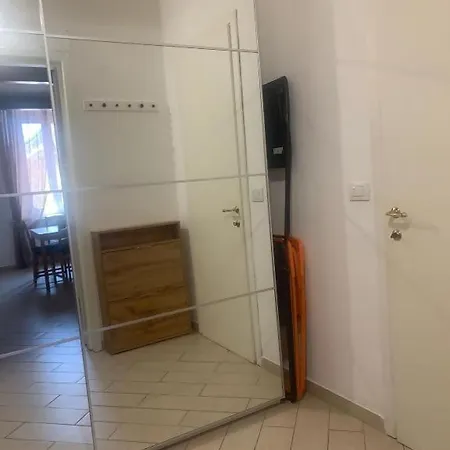 Odeon In Centro A Apartman