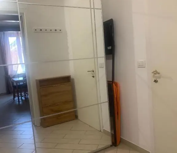Odeon In Centro A Apartment